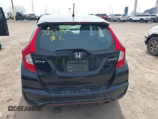 2020 Honda Fit Sport z VIN 3HGGK5H62LM725374, wystawiony jako IAAI lot #41858418 z przebiegiem 101 126 mil mil oraz . Historia ofert i sprzedaży dostępna na DreamBid. Obrazek 16.