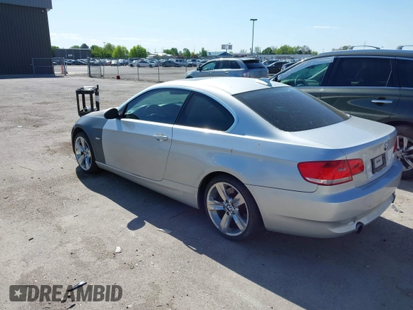 2008 BMW 3 Series 335xi with VIN WBAWC73548E064278, listed as a IAAI auction lot 42224563 with 141,556 mi miles and . Bid and sale history available at carsss.com. Image 3.