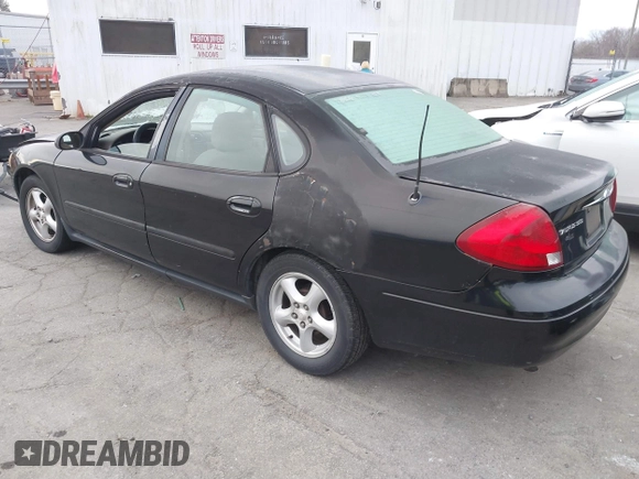 2000 Ford Taurus SE with VIN 1FAFP53U9YA252519, listed as a IAAI auction lot 41247046 with 317,910 mi miles and . Bid and sale history available at DreamBid. Image 3.