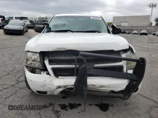 2007 Chevrolet Tahoe Police z VIN 1GNEC03027R333001, wystawiony jako Copart lot #55439445 z przebiegiem 206 284 mil mil oraz Szkoda całkowita • Salvage title. Historia ofert i sprzedaży dostępna na DreamBid. Obrazek 5.