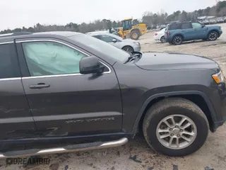 2018 Jeep Grand Cherokee Altitude with VIN 1C4RJFAG9JC325829, listed as a IAAI auction lot 41547994 with 60,652 mi miles. Bid and sale history available at carsss.com. Image 13.
