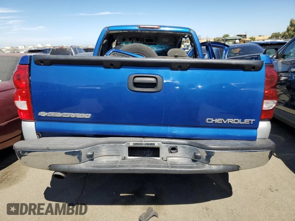 2003 Chevrolet Silverado 1500 with VIN 2GCEC19V731365673, listed as a Copart auction lot 60777044 with 204,804 mi miles and Non Repairable. Bid and sale history available at carsss.com. Image 6.