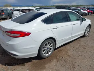 2017 Ford Fusion SE с VIN 3FA6P0H77HR112562, выставлен на аукционе IAAI как лот 42151651 с пробегом 110 496 миль миль и . История ставок и продаж доступна на DreamBid. Изображение 4.