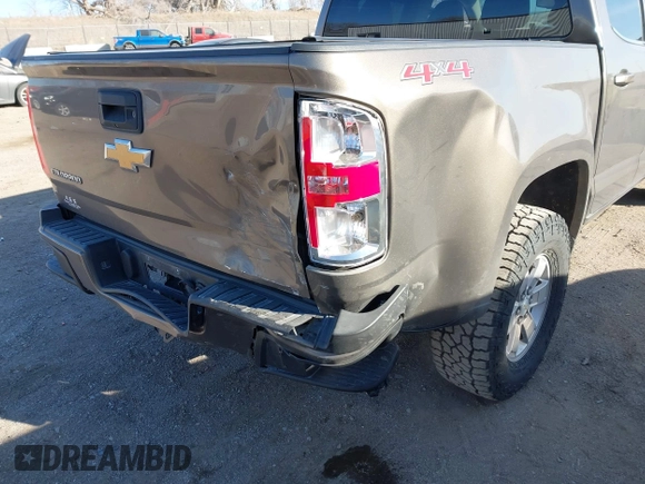 2016 Chevrolet Colorado 4WD WT with VIN 1GCGTBE39G1310334, listed as a IAAI auction lot 41109761 with 178,732 mi miles. Bid and sale history available at carsss.com. Image 6.