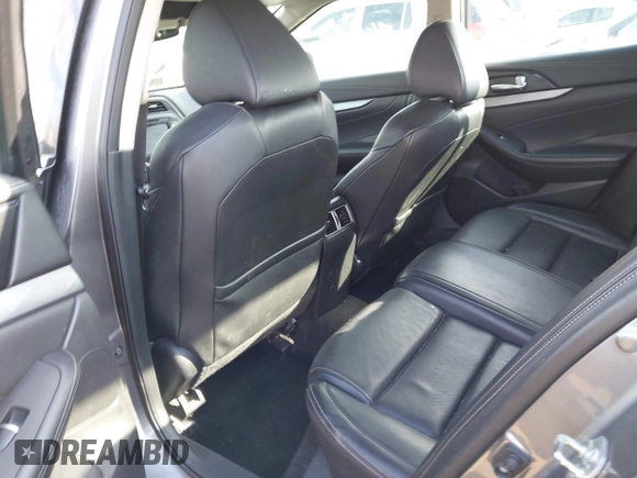2016 Nissan Maxima SV z VIN 1N4AA6AP5GC412767, wystawiony jako IAAI lot #41650129 z przebiegiem 83 521 mil mil oraz . Historia ofert i sprzedaży dostępna na DreamBid. Obrazek 8.