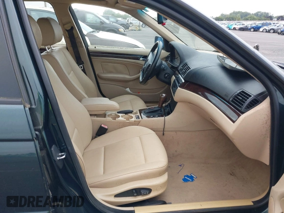 2005 BMW 3 Series 325i with VIN WBAEV33415KX11061, listed as a IAAI auction lot 42810241 with 168,338 mi miles and . Bid and sale history available at DreamBid. Image 5.