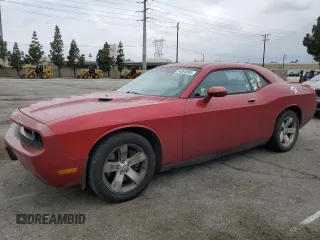 2010 Dodge Challenger R/T Classic z VIN 2B3CJ5DT2AH313738, wystawiony jako Copart lot #54364905 z przebiegiem 208 702 mil mil oraz Szkoda całkowita • Salvage title. Historia ofert i sprzedaży dostępna na DreamBid. Obrazek 1.