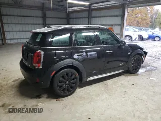 2017 MINI Countryman Cooper with VIN WMZYV5C34H3C02439, listed as a Copart auction lot 78756604 with 208,211 mi miles and Salvage Title. Bid and sale history available at carsss.com. Image 3.