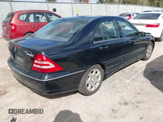 2006 Mercedes-Benz C 280 Luxury with VIN WDBRF92H06F772788, listed as a IAAI auction lot 41841034 with 167,479 mi miles and . Bid and sale history available at DreamBid. Image 4.