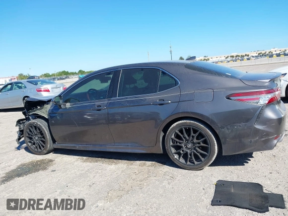 2019 Toyota Camry XSE with VIN 4T1B61HK3KU770042, listed as a IAAI auction lot 41840898 with 101,957 mi miles. Bid and sale history available at carsss.com. Image 14.