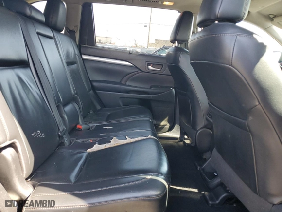 2019 Toyota Highlander SE with VIN 5TDJZRFH7KS600820, listed as a Copart auction lot 51769835 with 48,351 mi miles and Clean Title. Bid and sale history available at carsss.com. Image 11.