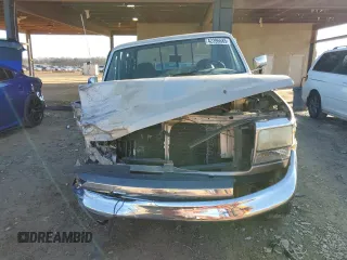 1993 Ford F-250 with VIN 1FTHX25M2PKB23111, listed as a Copart auction lot 42396685 with 0 mi miles and Salvage Title. Bid and sale history available at carsss.com. Image 5.