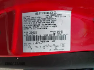 2005 Ford Focus S с VIN 3FAFP31N35R126691, выставлен на аукционе IAAI как лот 42330604 с пробегом 232 782 миль миль и . История ставок и продаж доступна на DreamBid. Изображение 9.