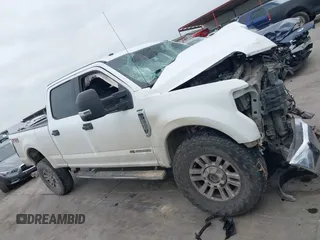 2019 Ford F-250 XL with VIN 1FT7W2BT4KEF15878, listed as a IAAI auction lot 42082697 with 183,497 mi miles and . Bid and sale history available at DreamBid. Image 13.