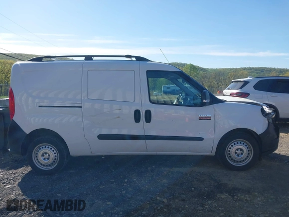 2019 Ram ProMaster City Cargo Tradesman z VIN ZFBHRFAB3K6N55295, wystawiony jako IAAI lot #42144176 z przebiegiem 69 262 mil mil oraz . Historia ofert i sprzedaży dostępna na DreamBid. Obrazek 13.