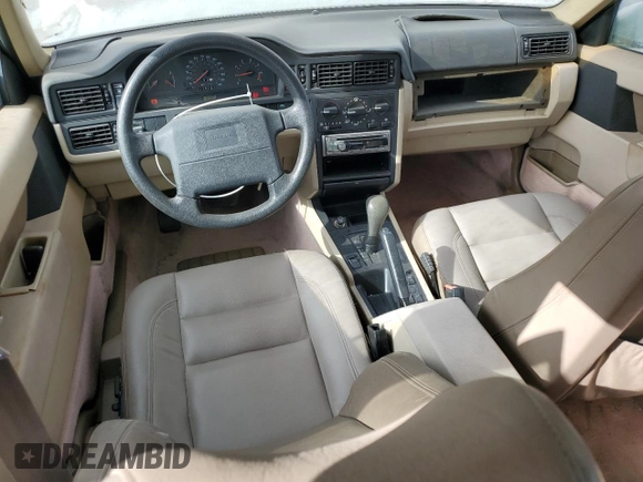 1994 Volvo 850 с VIN YV1LW5521R2028646, выставлен на аукционе Copart как лот 81581234 с пробегом 118 791 миль миль и Чистый • Clean title. История ставок и продаж доступна на DreamBid. Изображение 8.