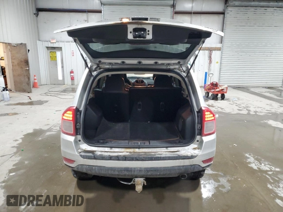 2011 Jeep Compass Limited with VIN 1J4NF5FB5BD201425, listed as a Copart auction lot 44786525 with 132,885 mi miles and Salvage Title. Bid and sale history available at carsss.com. Image 6.