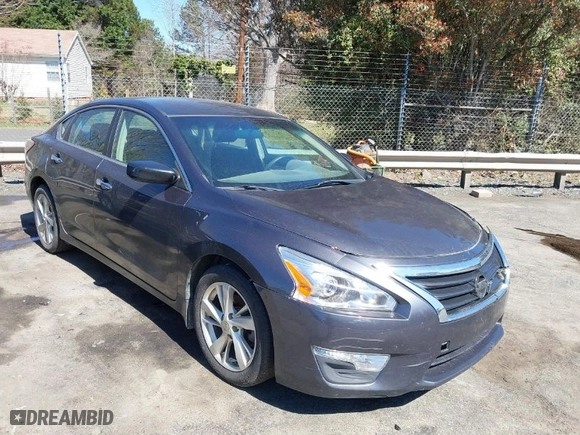 2013 Nissan Altima 2.5 S with VIN 1N4AL3APXDC132380, listed as a IAAI auction lot 41801699 with 257,669 mi miles. Bid and sale history available at carsss.com. Image 1.
