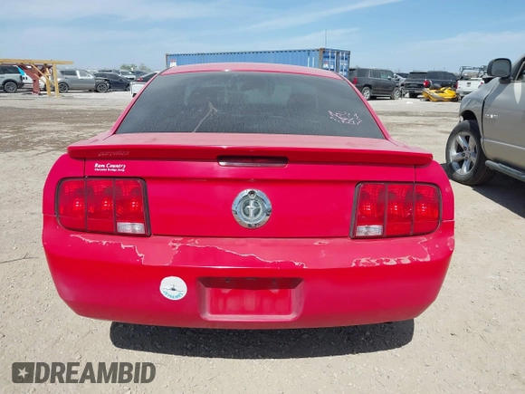 2008 Ford Mustang Deluxe with VIN 1ZVHT80N685116559, listed as a IAAI auction lot 41778691 with 94,514 mi miles and . Bid and sale history available at DreamBid. Image 17.