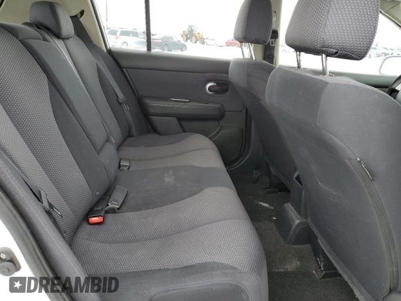 2009 Nissan Versa 1.8 SL with VIN 3N1BC13E69L375990, listed as a Copart auction lot 51332875 with 272,146 mi miles and Salvage Title. Bid and sale history available at carsss.com. Image 10.
