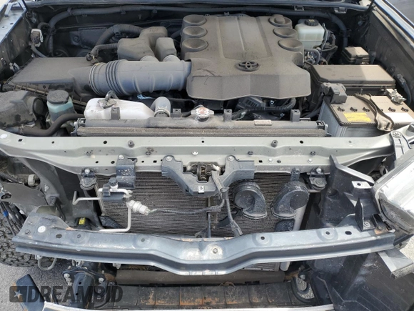 2021 Toyota 4Runner SR5 with VIN JTEMU5JR0M5962609, listed as a Copart auction lot 55848695 with 61,595 mi miles and Salvage title. Bid and sale history available at DreamBid. Image 12.