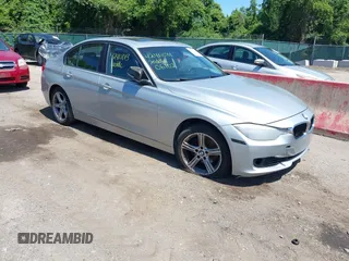 2014 BMW 3 Series 328i xDrive с VIN WBA3B5C59EP540972, выставлен на аукционе IAAI как лот 42411013 с пробегом 183 757 миль миль и . История ставок и продаж доступна на DreamBid. Изображение 1.