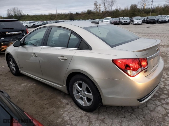 2015 Chevrolet Cruze LT with VIN 1G1PC5SB9F7270306, listed as a Copart auction lot 81076604 with 117,000 mi miles and Salvage Title. Bid and sale history available at carsss.com. Image 2.