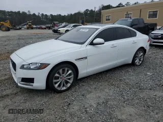 2019 Jaguar XF 25t Premium with VIN SAJBD4FX4KCY78817, listed as a Copart auction lot 38881404 with 87,006 mi miles. Bid and sale history available at carsss.com. Image 1.