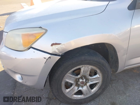 2008 Toyota RAV4 with VIN JTMZD33V186065646, listed as a IAAI auction lot 41688183 with 1 mi miles. Bid and sale history available at carsss.com. Image 12.