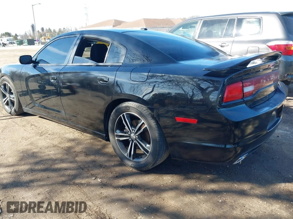 2013 Dodge Charger RT with VIN 2C3CDXDT5DH635185, listed as a IAAI auction lot 41882343 with 89,195 mi miles. Bid and sale history available at carsss.com. Image 3.