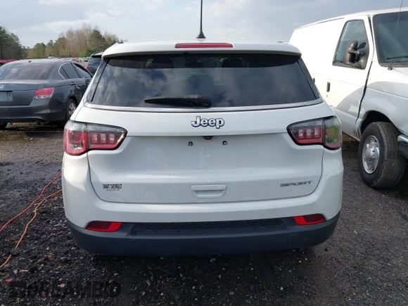 2022 Jeep Compass Sport z VIN 3C4NJCAB4NT121306, wystawiony jako IAAI lot #41763183 z przebiegiem 20 589 mil mil oraz . Historia ofert i sprzedaży dostępna na DreamBid. Obrazek 17.