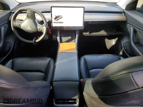 2020 Tesla Model 3 Performance z VIN 5YJ3E1EC9LF742555, wystawiony jako Copart lot #80116864 z przebiegiem 51 544 mil mil oraz Szkoda całkowita • Salvage title. Historia ofert i sprzedaży dostępna na DreamBid. Obrazek 8.
