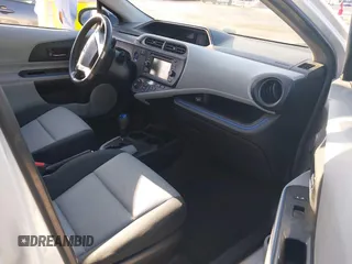 2012 Toyota Prius One z VIN JTDKDTB36C1003456, wystawiony jako IAAI lot #42002168 z przebiegiem 234 406 mil mil oraz . Historia ofert i sprzedaży dostępna na DreamBid. Obrazek 5.