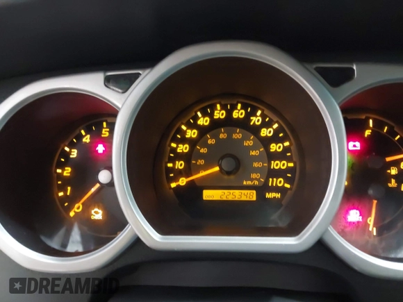 2004 Toyota 4Runner SR5 with VIN JTEBU14R940027713, listed as a IAAI auction lot 41740953 with 225,348 mi miles and . Bid and sale history available at DreamBid. Image 7.