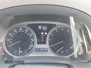2010 Lexus IS 250 z VIN JTHCF5C28A2034648, wystawiony jako IAAI lot #40612732 z przebiegiem 163 108 mil mil oraz . Historia ofert i sprzedaży dostępna na DreamBid. Obrazek 14.