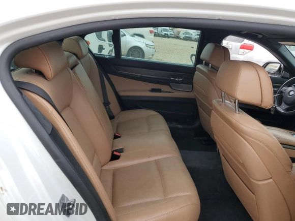 2014 BMW 7 Series ALPINA B7 with VIN WBAYE8C52ED780400, listed as a Copart auction lot 82196834 with 0 mi miles and Salvage Title. Bid and sale history available at carsss.com. Image 10.