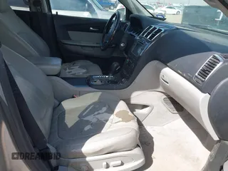 2011 GMC Acadia Denali with VIN 1GKKRTED5BJ402089, listed as a IAAI auction lot 41787001 with 165,030 mi miles and . Bid and sale history available at DreamBid. Image 5.