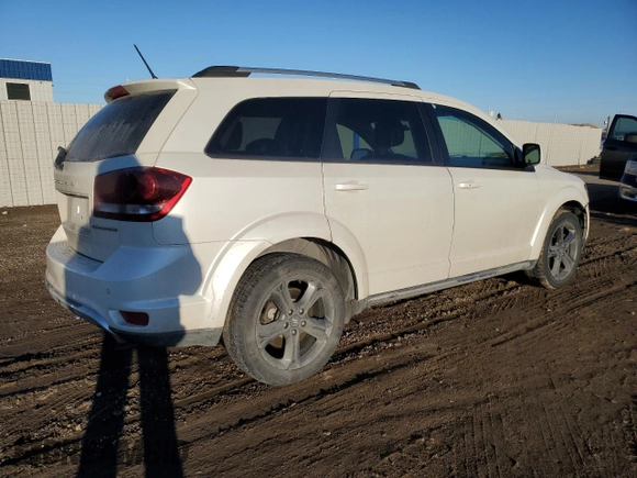 2018 Dodge Journey Crossroad with VIN 3C4PDDGG0JT265759, listed as a Copart auction lot 46320145 with 106,456 mi miles and Salvage Title. Bid and sale history available at carsss.com. Image 3.