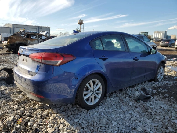 2017 Kia Forte LX with VIN 3KPFL4A77HE133071, listed as a Copart auction lot 48195195 with 86,725 mi miles and Salvage Title. Bid and sale history available at carsss.com. Image 3.