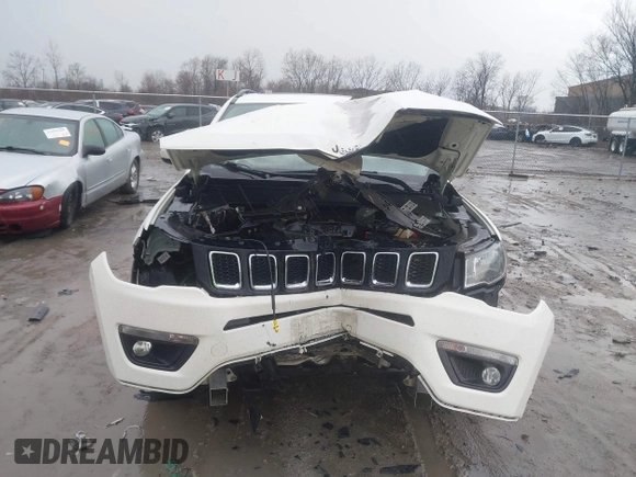 2019 Jeep Compass Latitude with VIN 3C4NJCBB4KT778018, listed as a IAAI auction lot 41900231 with 102,651 mi miles and . Bid and sale history available at carsss.com. Image 12.