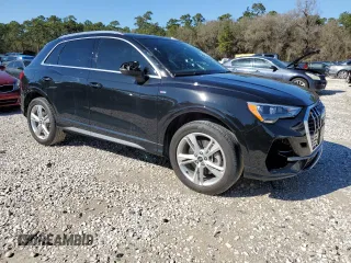 2022 Audi Q3 S line Premium with VIN WA1DECF32N1056927, listed as a Copart auction lot 39252533 with 5,258 mi miles. Bid and sale history available at carsss.com. Image 4.