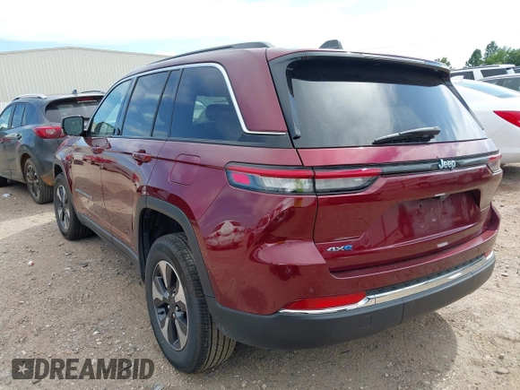 2024 Jeep Grand Cherokee z VIN 1C4RJYB67RC135573, wystawiony jako IAAI lot #42583658 z przebiegiem 21 552 mil mil oraz . Historia ofert i sprzedaży dostępna na DreamBid. Obrazek 3.