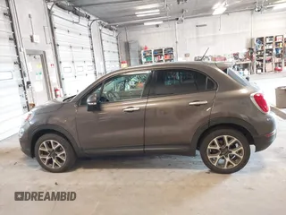 2016 FIAT 500X Trekking with VIN ZFBCFXCT0GP329255, listed as a IAAI auction lot 41780923 with 81,910 mi miles and . Bid and sale history available at DreamBid. Image 14.