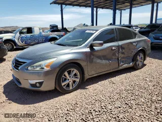 2014 Nissan Altima 2.5 SV with VIN 1N4AL3AP0EC288817, listed as a Copart auction lot 52994395 with 95,428 mi miles and Salvage Title. Bid and sale history available at carsss.com. Image 1.
