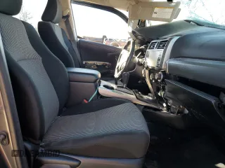 2022 Toyota 4Runner SR5 with VIN JTEMU5JR8N6070247, listed as a Copart auction lot 46717345 with Not provided miles and Salvage title. Bid and sale history available at DreamBid. Image 7.