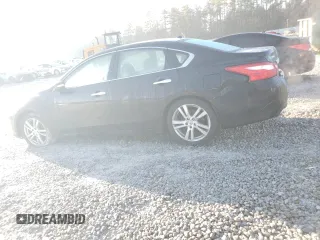 2017 Nissan Altima SL with VIN 1N4BL3AP2HC203498, listed as a Copart auction lot 43501685 with 121,747 mi miles and Salvage title. Bid and sale history available at DreamBid. Image 2.