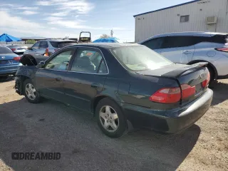2000 Honda Accord EX с VIN 1HGCG1650YA077850, выставлен на аукционе Copart как лот 57105575 с пробегом Не указан миль и Списание • Salvage title. История ставок и продаж доступна на DreamBid. Изображение 2.
