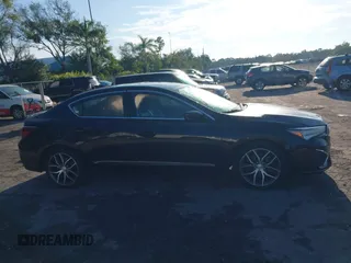 2021 Acura ILX Premium with VIN 19UDE2F70MA008393, listed as a IAAI auction lot 40402442 with 41,563 mi miles and . Bid and sale history available at DreamBid. Image 13.