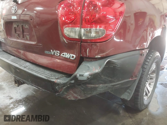 2007 Toyota Sequoia Limited with VIN 5TDBT48A27S283299, listed as a IAAI auction lot 42169924 with 220,767 mi miles and . Bid and sale history available at DreamBid. Image 6.