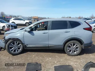 2022 Honda CR-V Touring with VIN 2HKRW2H98NH607066, listed as a IAAI auction lot 41952008 with 49,554 mi miles. Bid and sale history available at carsss.com. Image 15.